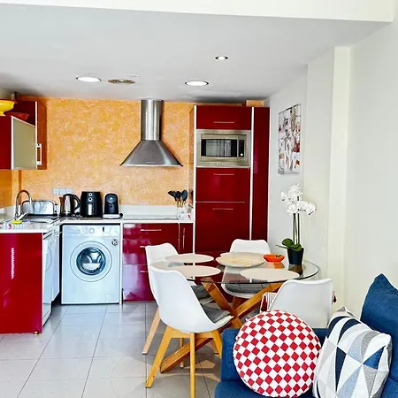 Relax Playa Fenals Appartement *