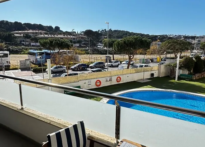 Relax Playa Fenals Apartament *