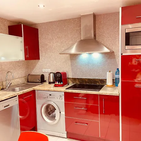 Relax Playa Fenals Apartmán *